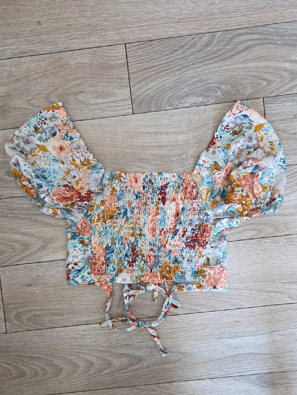 SHEIN Floral Smocked Puff-Sleeve Crop Top - Blue, Peach & Mustard XXS XS